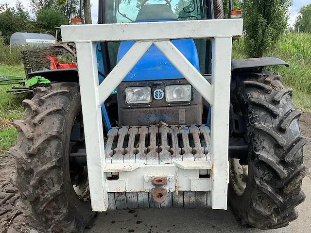 1999 new holland tl90 vierwielaangedreven landbouwtractor - afbeelding 10 van  26