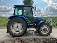 1999 new holland tl90 vierwielaangedreven landbouwtractor - afbeelding 23 van  26