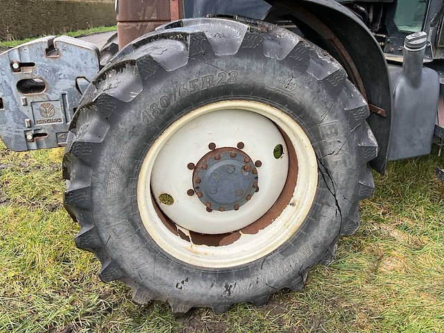 1999 new holland ts115 vierwielaangedreven landbouwtractor - afbeelding 21 van  21