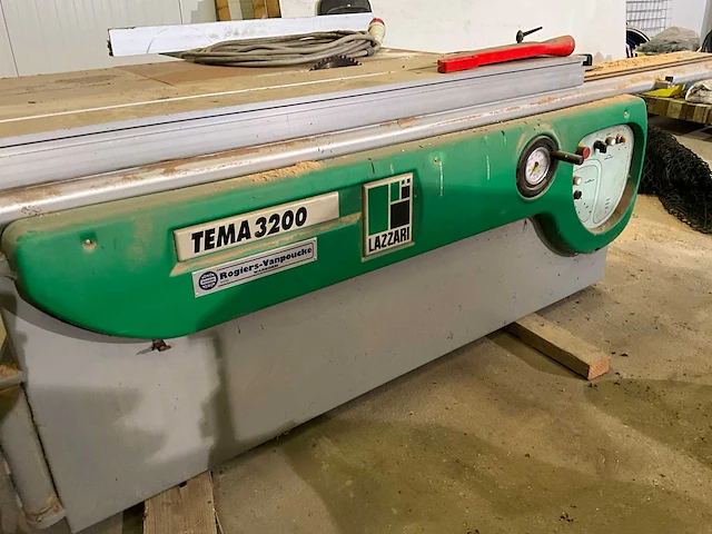 1999 paneelzaagmachine lazzari tema 3200 - afbeelding 3 van  15