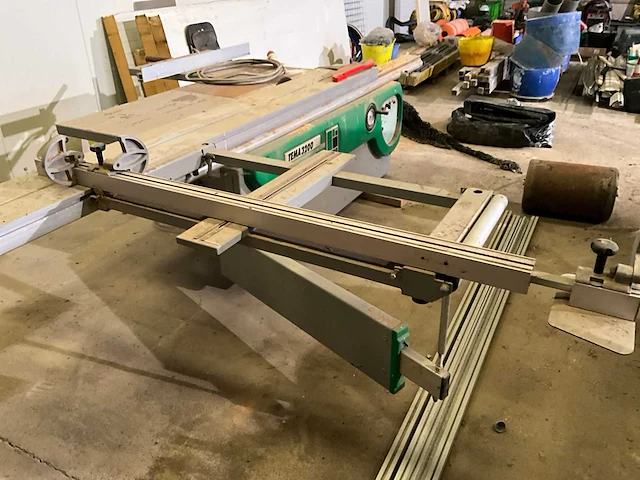 1999 paneelzaagmachine lazzari tema 3200 - afbeelding 7 van  15