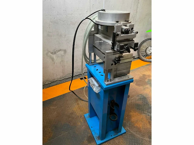 1999 reynaers ponsmachine 2 stuks - afbeelding 4 van  16