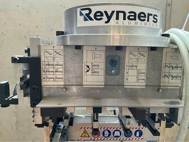 1999 reynaers ponsmachine 2 stuks - afbeelding 6 van  16