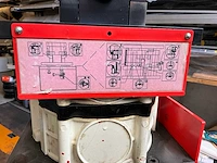 1999 reynaers ponsmachine 2 stuks - afbeelding 12 van  16