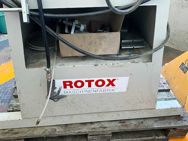 1999 rotox kbg 192 kopieerboormachine - afbeelding 7 van  9