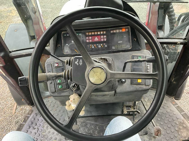 1999 steyr 9105a vierwielaangedreven landbouwtractor - afbeelding 16 van  40