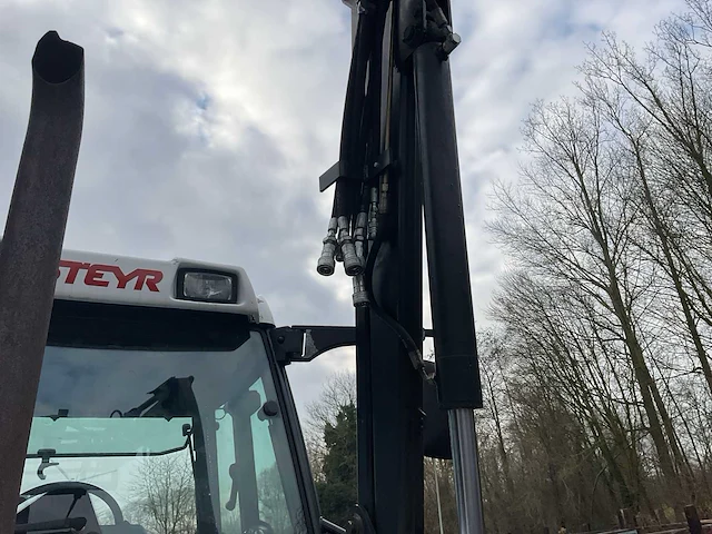 1999 steyr 9105a vierwielaangedreven landbouwtractor - afbeelding 24 van  40