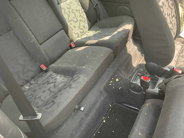 1999 volkswagen golf personenauto - afbeelding 27 van  42