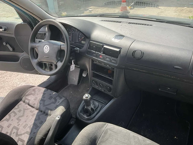 1999 volkswagen golf personenauto - afbeelding 29 van  42
