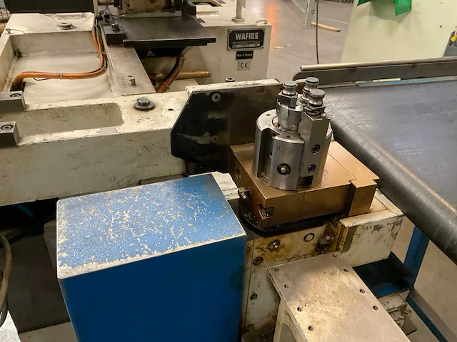 1999 wafios bmz4 cnc hakenmachine - afbeelding 18 van  20