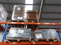 19x pallet diverse onderdelen bekisting - afbeelding 1 van  8