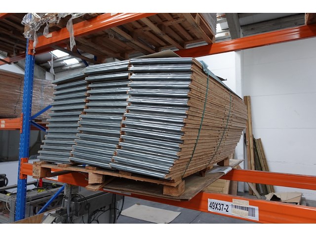 19x pallet diverse onderdelen bekisting - afbeelding 4 van  8