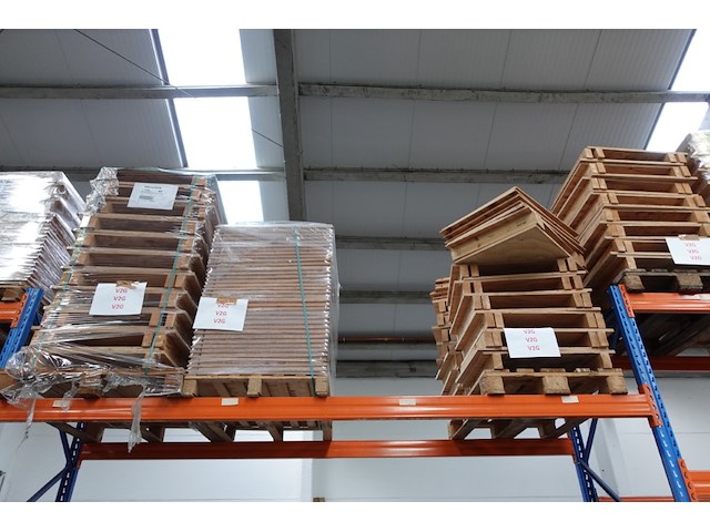 19x pallet diverse onderdelen bekisting - afbeelding 5 van  8