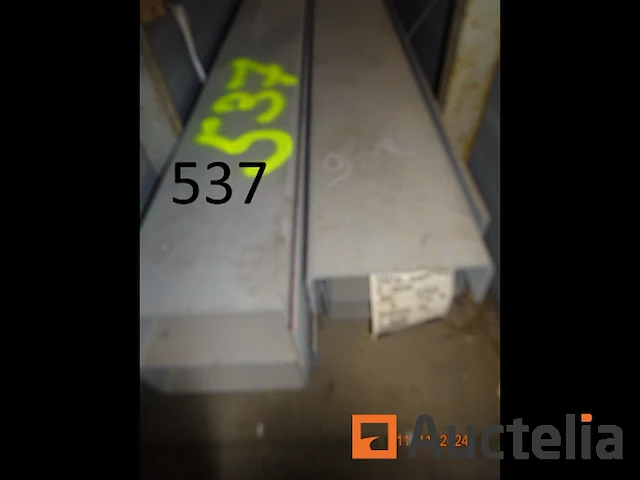 1set van 12 grijze metaal u-balken 9.8m/18/7 - afbeelding 1 van  3