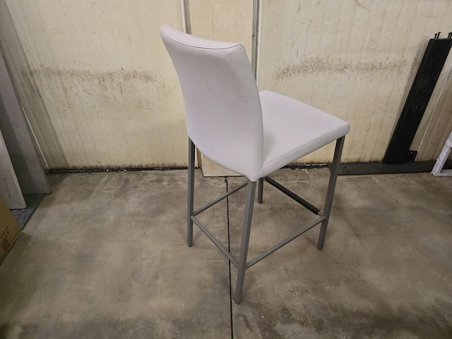 1x barstoel rudi beige pu zh65cm - afbeelding 2 van  2