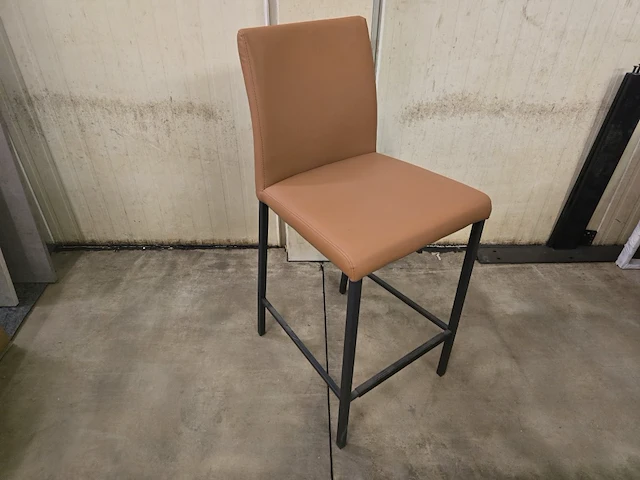 1x barstoel rudi bruin pu zh65cm - afbeelding 1 van  2