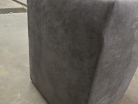 1x bijzettafeltje pu leder met glasblad 42x42x52h - afbeelding 3 van  5