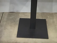 1x bistro tafel veneer zwarte eik 70x70 - afbeelding 5 van  6