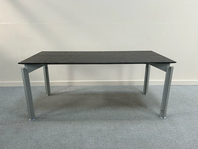 1x bureautafel - afbeelding 1 van  4