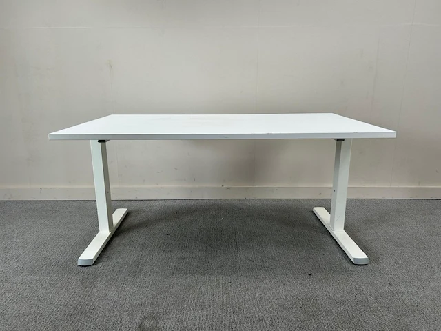 1x bureautafel - afbeelding 1 van  4