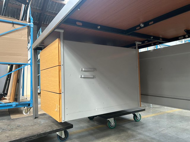 1x bureautafel - afbeelding 4 van  8