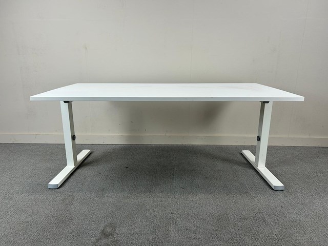 1x bureautafel - afbeelding 1 van  4