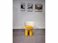 1x design chair geel wit