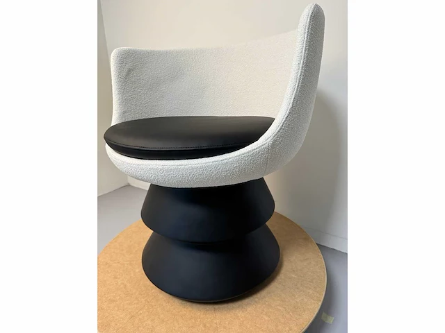 1x design chair zwart wit - afbeelding 2 van  5