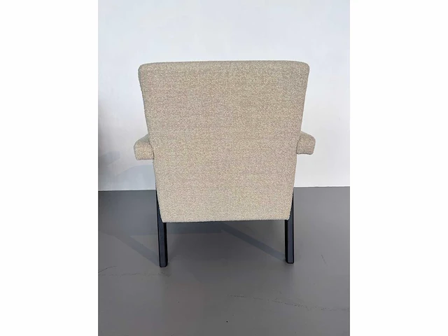 1x design fauteuil beige - afbeelding 2 van  4