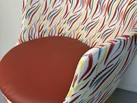 1x design fauteuil rood dessin - afbeelding 2 van  5