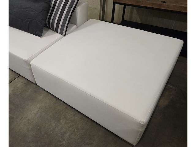 1x design lounge poef cubik ice outdoor - afbeelding 1 van  3