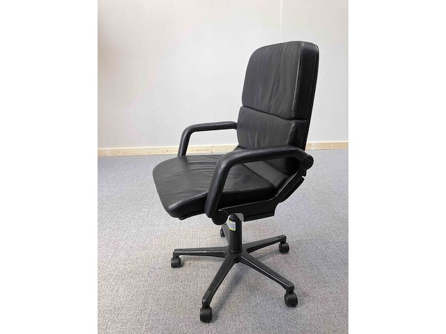 1x directiestoel - afbeelding 6 van  13