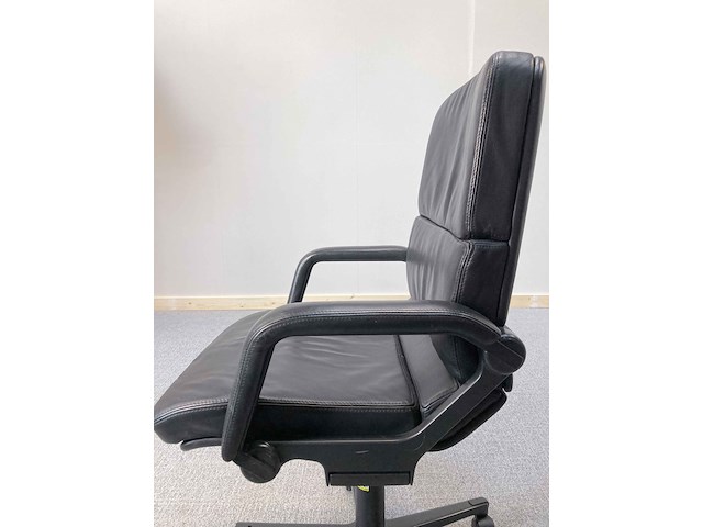 1x directiestoel - afbeelding 10 van  13