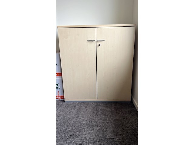 1x draaideurkast - afbeelding 1 van  3