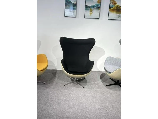 1x egg chair zwart licht hout - afbeelding 3 van  3
