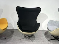 1x egg chair zwart licht hout - afbeelding 3 van  3
