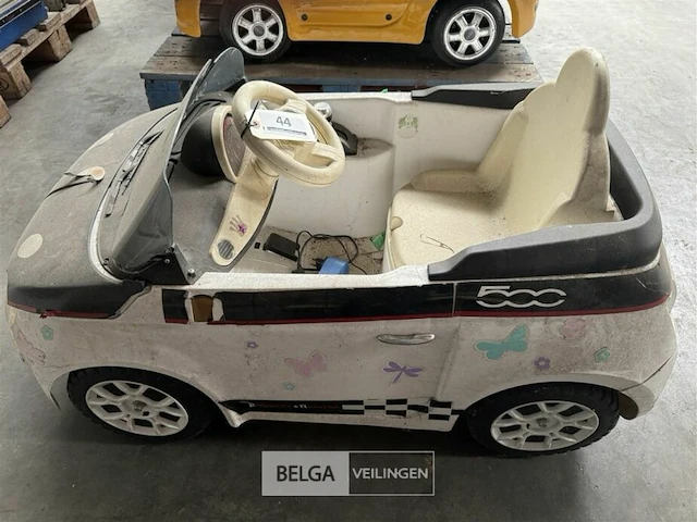 1x fiat 500 electrische kinderauto - afbeelding 1 van  1