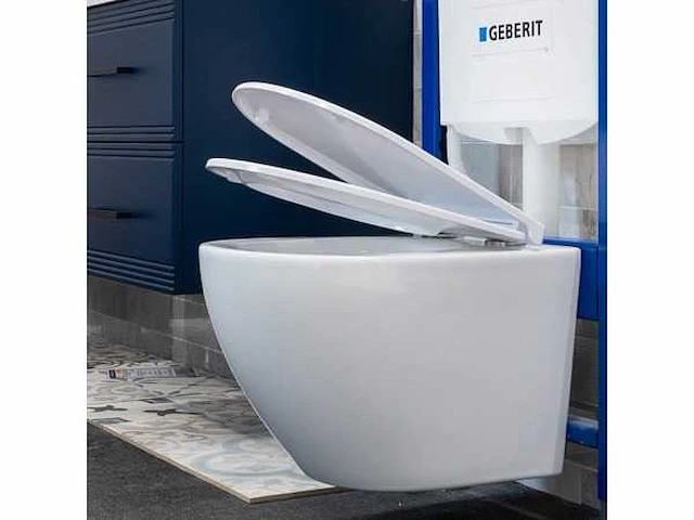 1x geberit complete toiletset met glanzend wit tornado spoeling - afbeelding 3 van  3