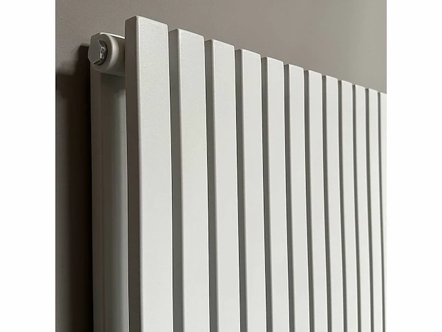 1x h1800xb600 dubbele design radiator vero mat wit - afbeelding 3 van  4