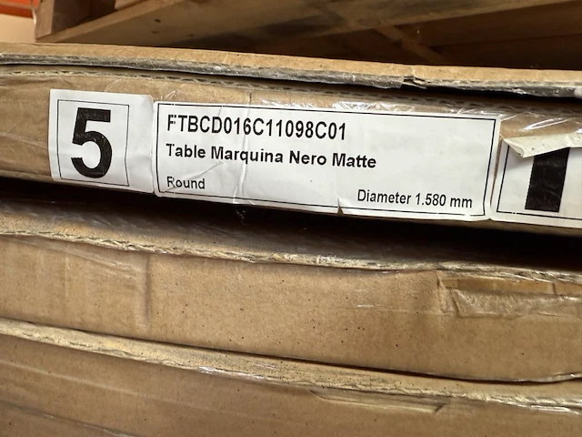 1x keramische tafelblad marquina nero matte - dia 1600mm - afbeelding 2 van  3