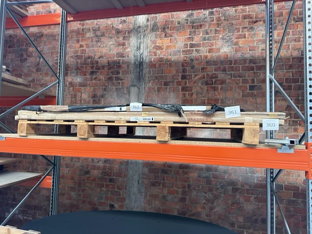 1x keramische tafelblad nero mogelijks met krassen - 2200mm - afbeelding 4 van  4
