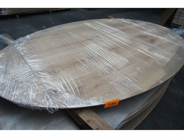 1x massief eiken tafelblad 2m ovaal - afbeelding 1 van  2