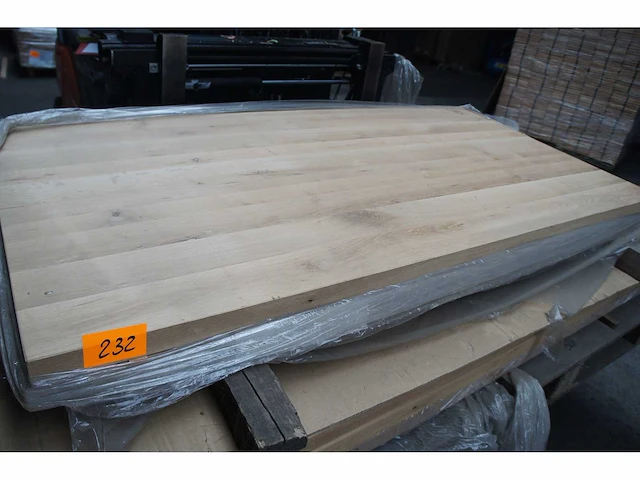 1x massief eiken tafelblad 2m - afbeelding 1 van  6