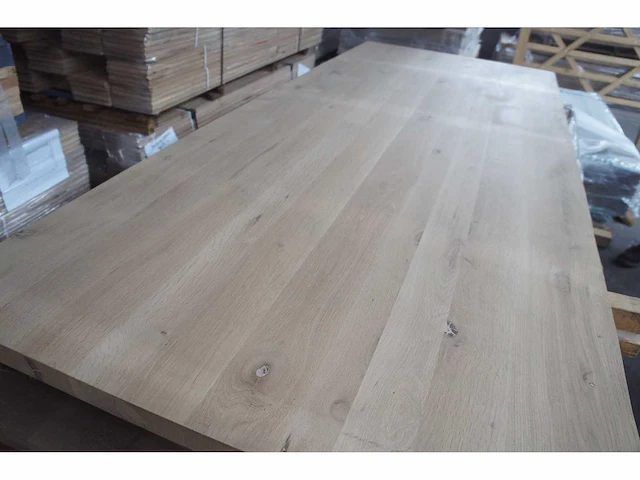 1x massief eiken tafelblad boomstameffect 2m40 - afbeelding 3 van  5