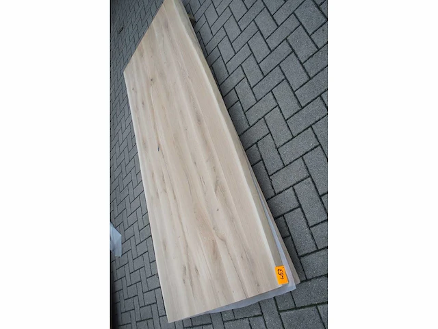 1x massief eiken tafelblad boomstameffect 2m50 - afbeelding 1 van  3