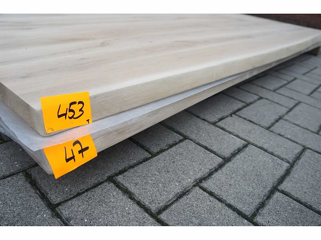1x massief eiken tafelblad boomstameffect 2m50 - afbeelding 3 van  3