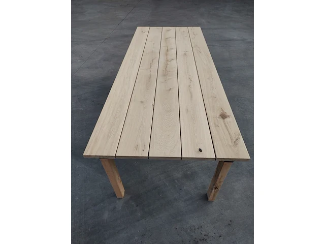 1x massieve buitentafel eik 2m80 - afbeelding 1 van  8