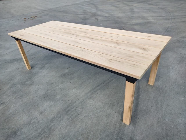 1x massieve buitentafel eik 2m80 - afbeelding 3 van  8