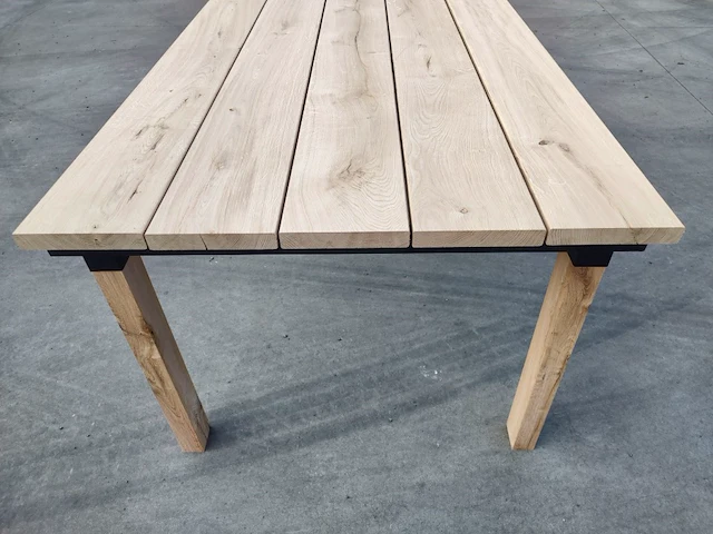 1x massieve buitentafel eik 2m80 - afbeelding 4 van  8
