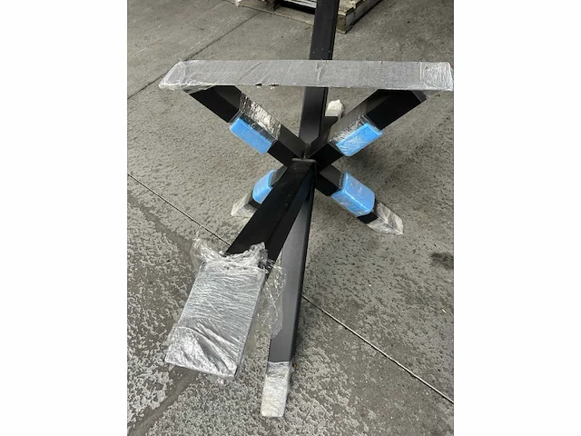 1x metalen onderstel "matrix" groot - afbeelding 2 van  3